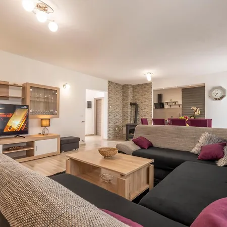 Holiday Home Galizana