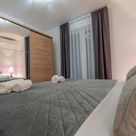 别墅 Holiday Home Galizana Galižana