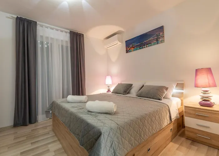 וילה Holiday Home Galizana